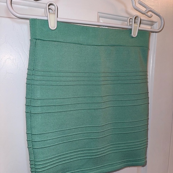 Charlotte Russe Skirt - Picture 1 of 6